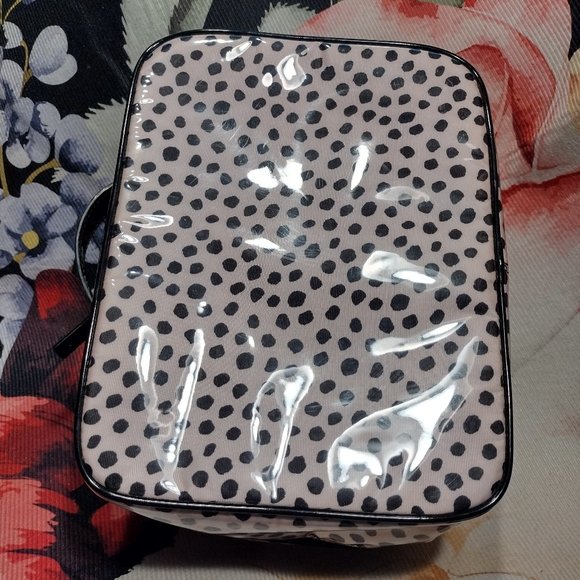 Kate Spade || Mindy Flamingo Dot Medium Cosmetic Case - Picture 4 of 12